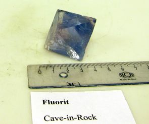 Fluorit Cave-in-Rock
